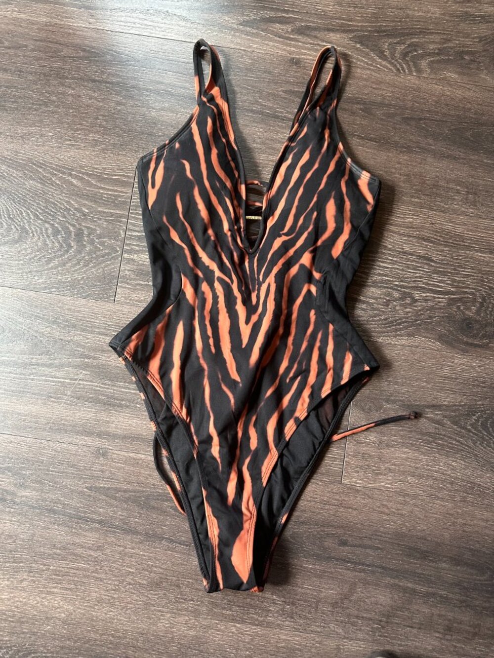 TA3 Plungey One Piece M X-Long Tiger Stripe Gold Hardware Hi Cut